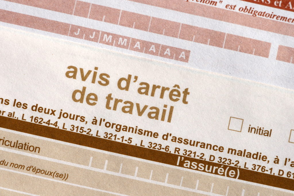 Un décret du 5 juillet 2024 précise les modalités et conditions de la contre-visite médicale demandée par l'employeur.